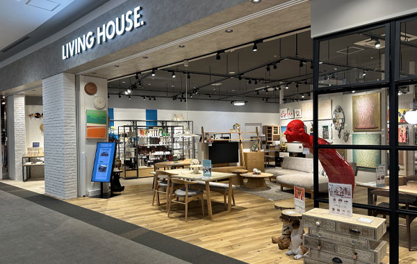 リビングハウスの店舗